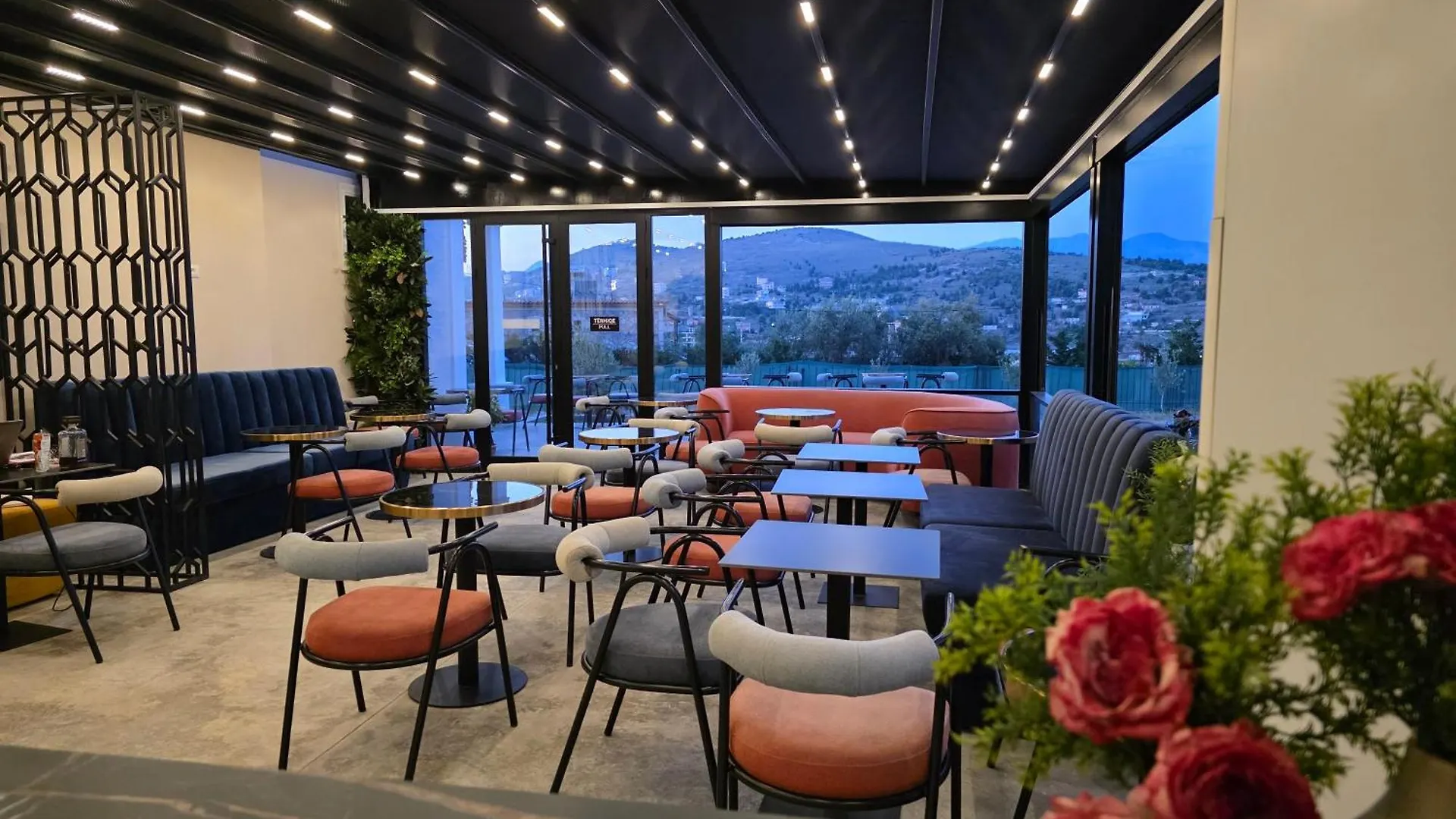 Almar Boutique Hotel Sarandë
